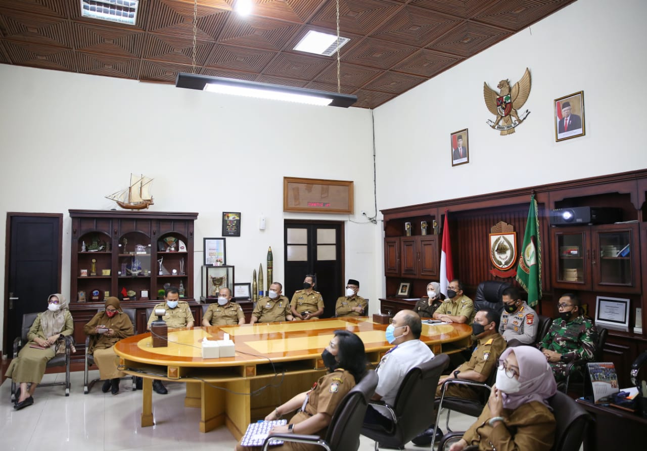 Wali Kota Hadiri Rakor Antisipasi Lonjakan Covid-19 Jelang Lebaran Bersama Mendagri